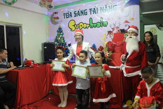 TOÁN TRÍ TUỆ SUPERBRAIN – TÀI NĂNG TỎA SÁNG – NOEL 2014