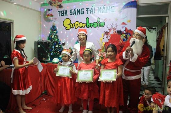 TOÁN TRÍ TUỆ SUPERBRAIN – TÀI NĂNG TỎA SÁNG – NOEL 2014