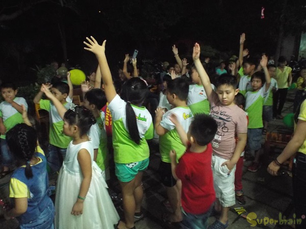 TOÁN TRÍ TUỆ SUPERBRAIN – TÀI NĂNG TỎA SÁNG – NOEL 2014