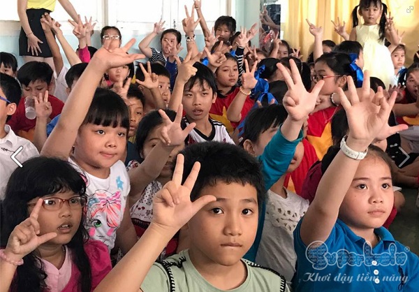 superbrain-ninh-thuan-tung-bung-khai-truong