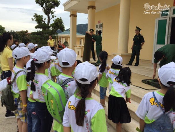 mua-he-y-nghia-voi-nhung-chuyen-di-cung-cac-ban-nho-superbrain