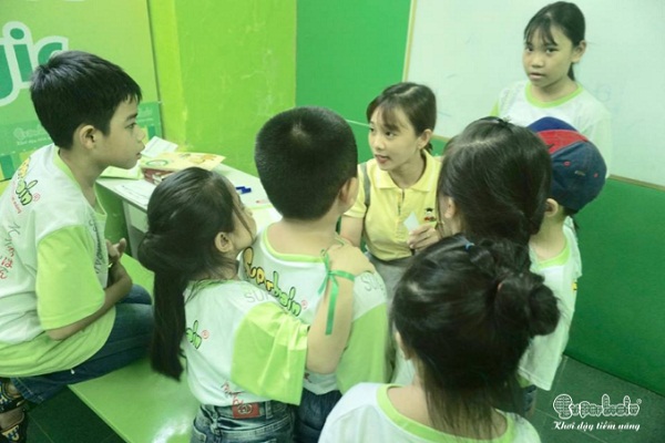 mua-he-y-nghia-voi-nhung-chuyen-di-cung-cac-ban-nho-superbrain