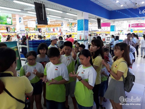 Và tổng kết lại xem đội Superbrain nào dành điểm cao hơn