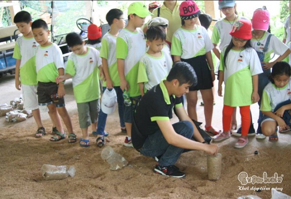 mua-he-y-nghia-voi-nhung-chuyen-di-cung-cac-ban-nho-superbrain