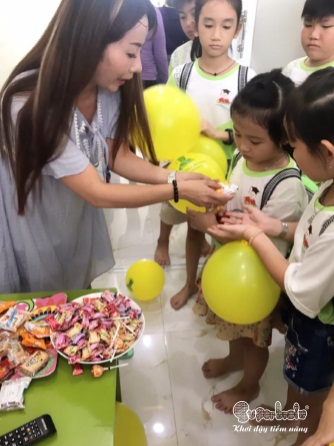 tet-thieu-nhi-1-6-cung-toan-tri-tue-superbrain