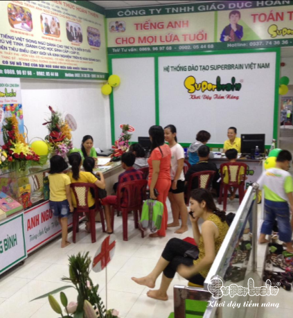 superbrain-bien-hoa-long-binh-tung-bung-khai-truong