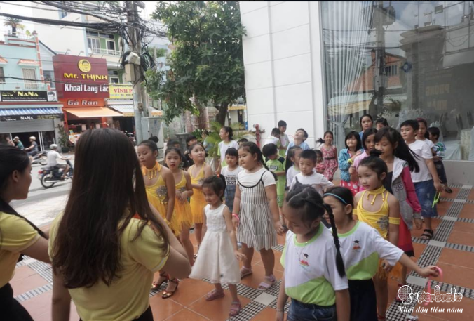 SUPERBRAIN TÂN PHÚ – TƯNG BỪNG KHAI TRƯƠNG