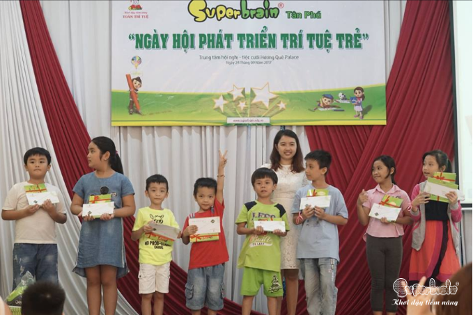 SUPERBRAIN TÂN PHÚ – TƯNG BỪNG KHAI TRƯƠNG