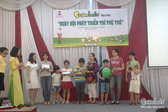 SUPERBRAIN TÂN PHÚ – TƯNG BỪNG KHAI TRƯƠNG