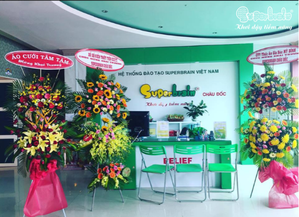 SUPERBRAIN CHÂU ĐỐC – TƯNG BỪNG KHAI TRƯƠNG