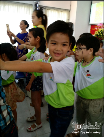 SUPERBRAIN DĨ AN – TƯNG BỪNG KHAI TRƯƠNG