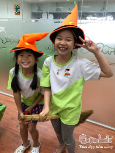 ĐẠI TIỆC HALLOWEEN CÙNG SUPERBRAIN VIỆT NAM