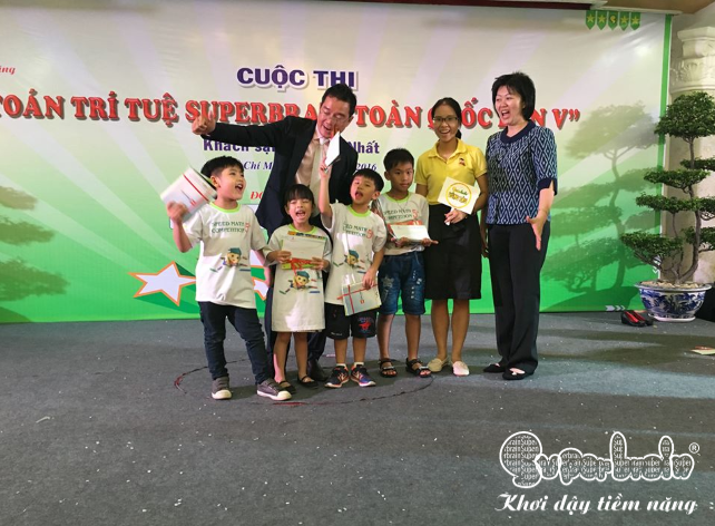 KỈ NIỆM HAI NĂM HÌNH THÀNH VÀ PHÁT TRIỂN CỦA SUPERBRAIN VŨNG TÀU