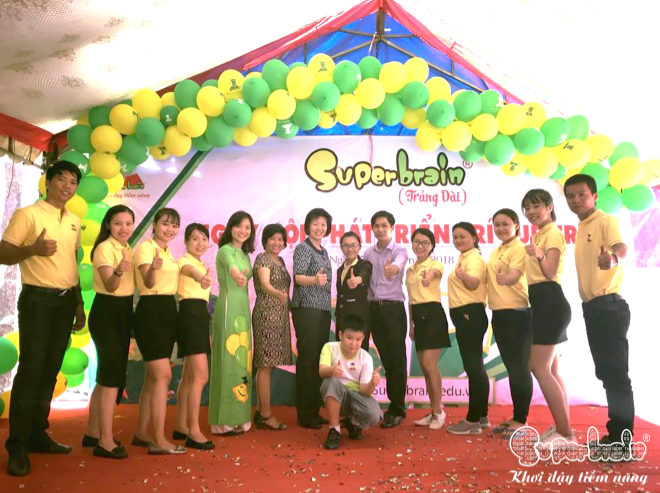 SUPERBRAIN TRẢNG DÀI – TƯNG BỪNG KHAI TRƯƠNG