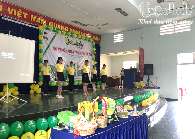 SUPERBRAIN TRUÔNG MÍT TƯNG BỪNG KHAI TRƯƠNG-2