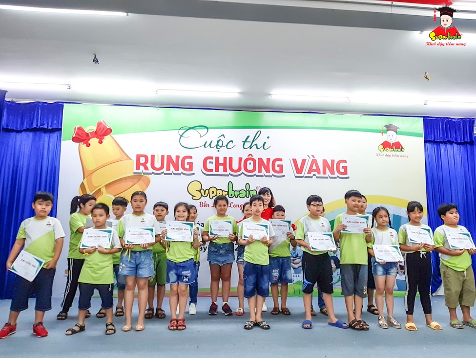 CUỘC THI RUNG CHUÔNG VÀNG PHIÊN BẢN SUPERBRAIN LONG AN 4