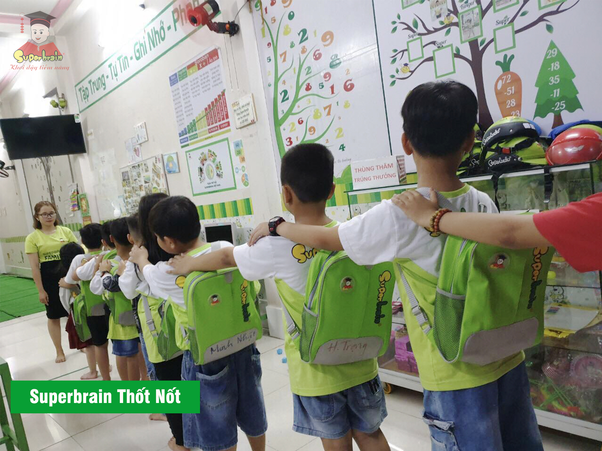 RỘN RÀNG KHÓA HÈ TẠI CÁC CƠ SỞ SUPERBRAIN TRÊN TOÀN QUỐC