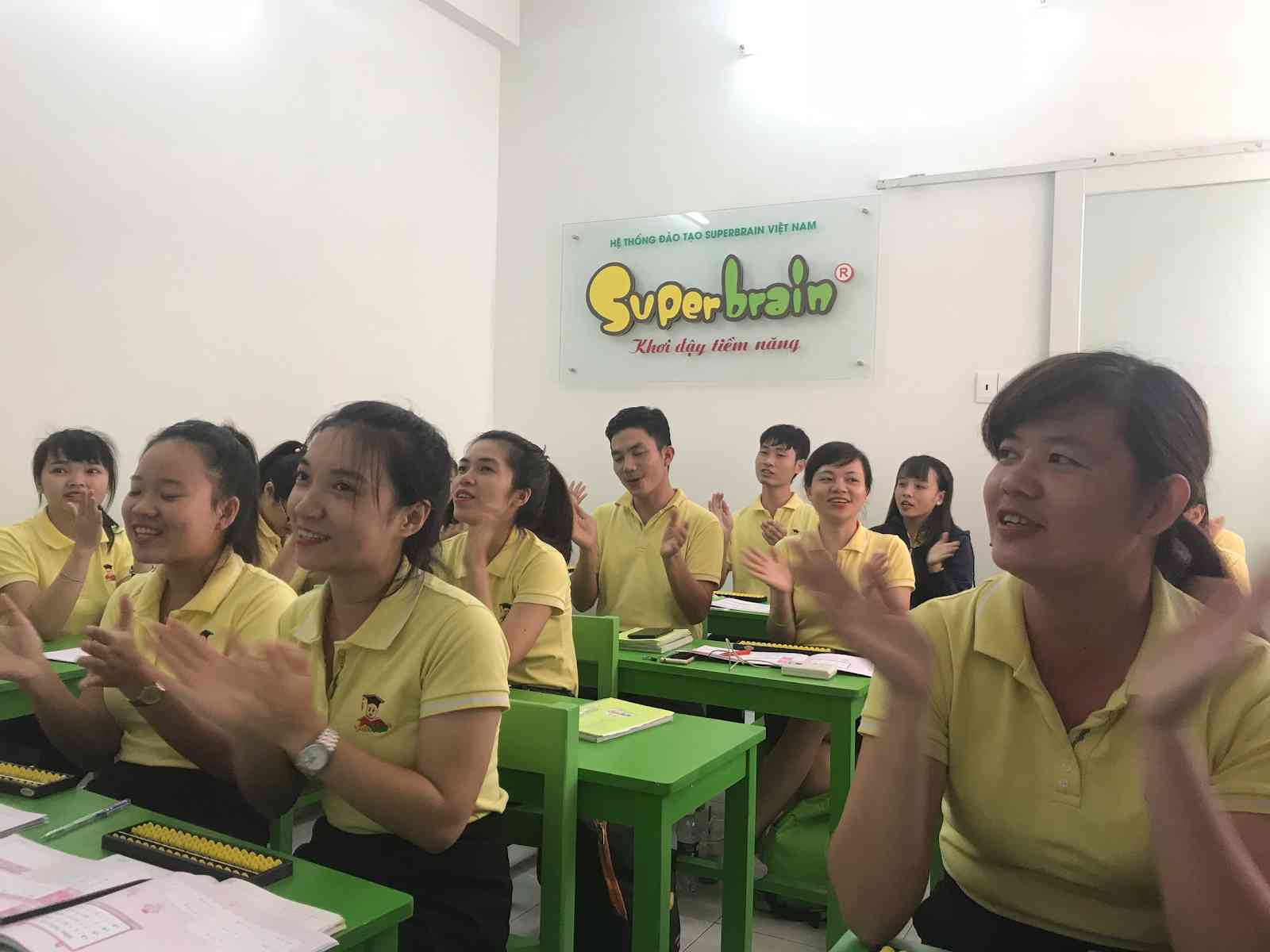 KHÓA ĐÀO TẠO K132