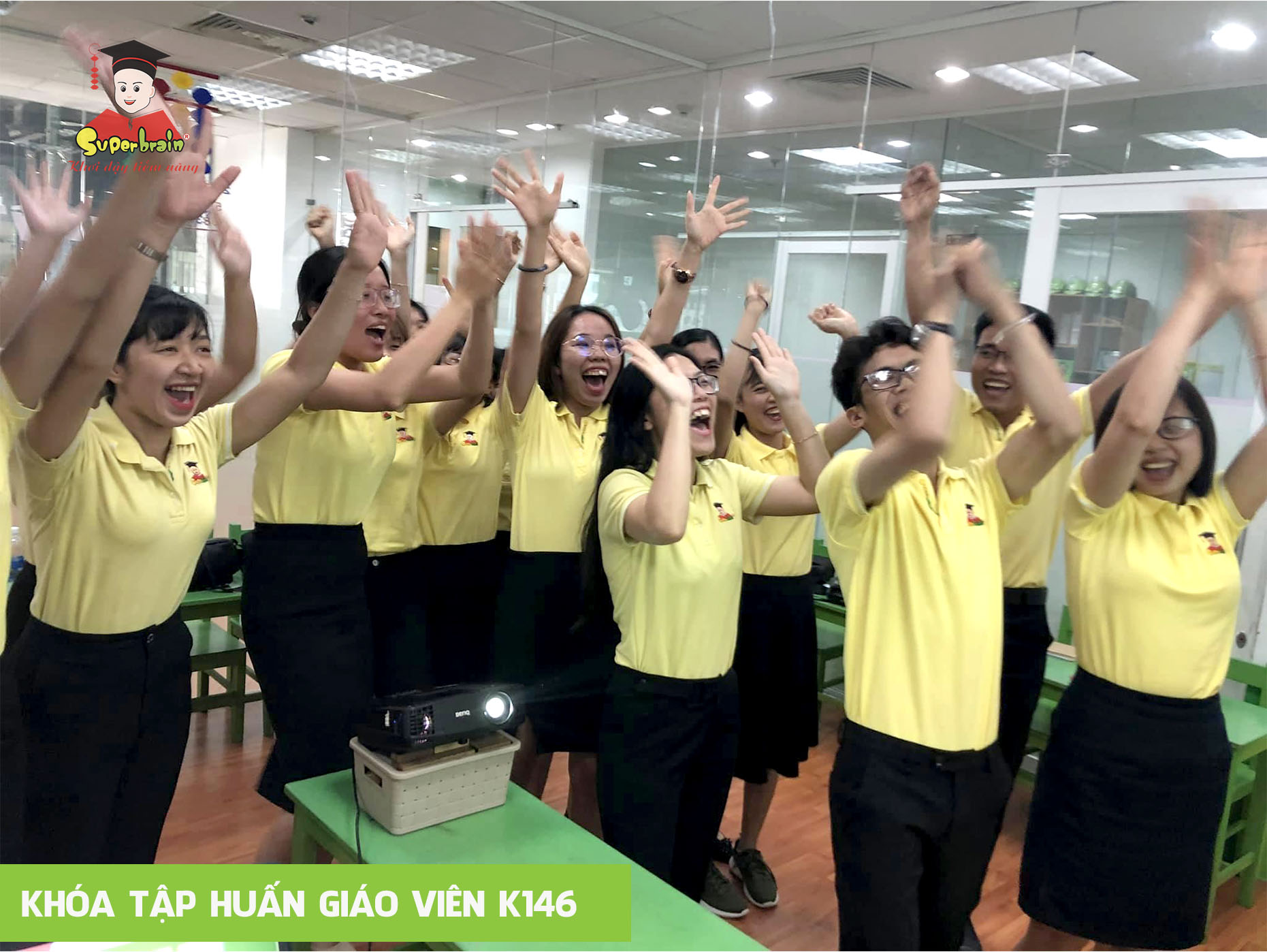 KHÓA TẬP HUẤN GIÁO VIÊN K146