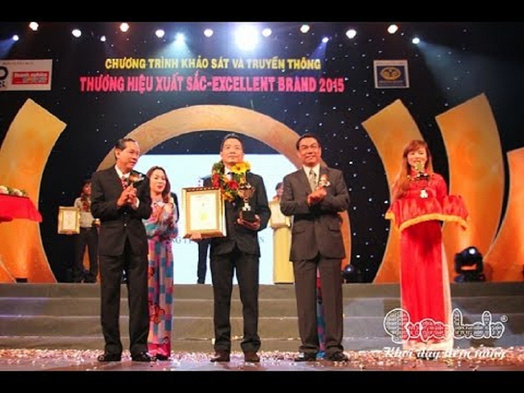 TOÁN TRÍ TUỆ SUPERBRAIN - THƯƠNG HIỆU XUẤT SẮC - EXCELLENT BRAND 2015