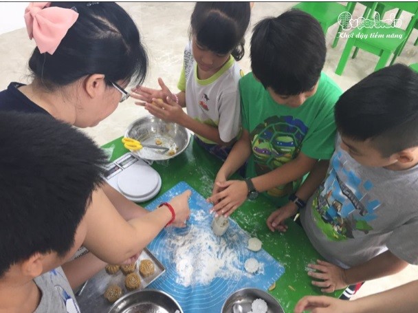 TRUNG THU ẤM ÁP CÙNG SUPERBRAIN VIỆT NAM