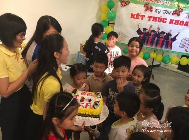 TRUNG THU ẤM ÁP CÙNG SUPERBRAIN VIỆT NAM