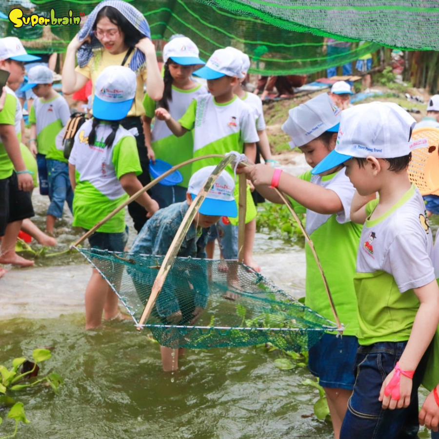 Trẻ cần phát triển ở một môi trường tốt